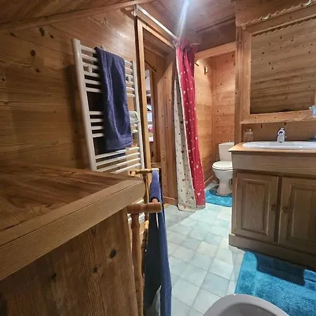 Bel En Bois Dans Un
