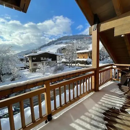 Bel En Bois Dans Un Megeve